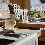 Golfhotel Les Hauts De & Hotel Gstaad
