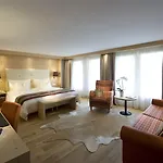 Golfhotel Les Hauts De & Hotel 4*
