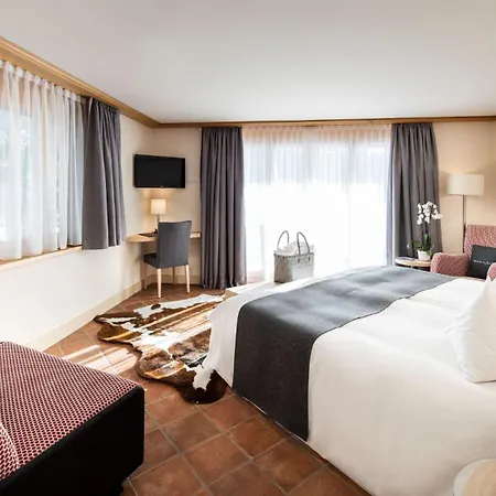 Golfhotel Les Hauts De & 4*