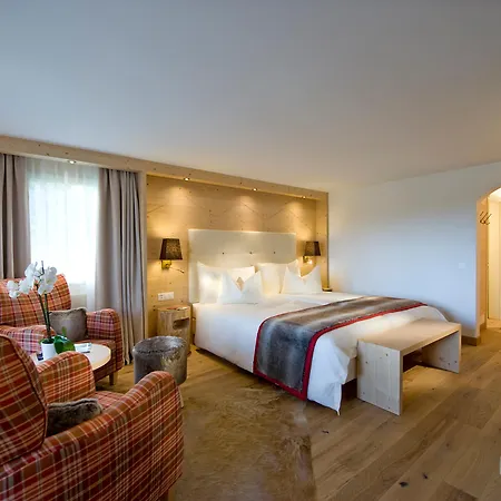 Golfhotel Les Hauts De & Hotel Gstaad