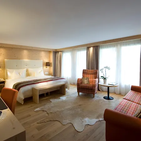 Golfhotel Les Hauts De & Hotel 4*