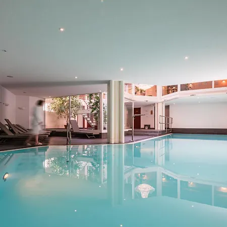 Golfhotel Les Hauts De & Hotel Gstaad