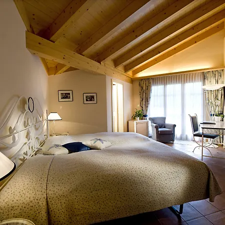 Golfhotel Les Hauts De & 4* גשטאט