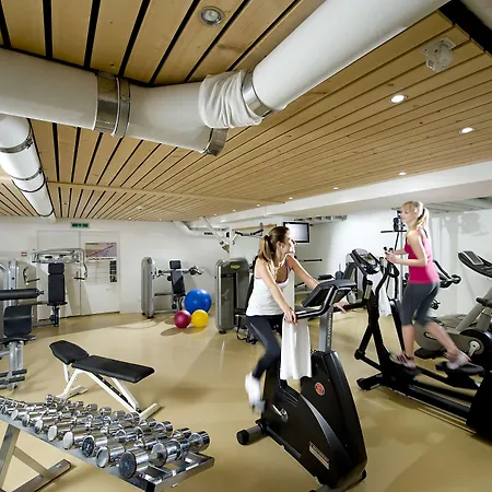 Golfhotel Les Hauts De & מלון