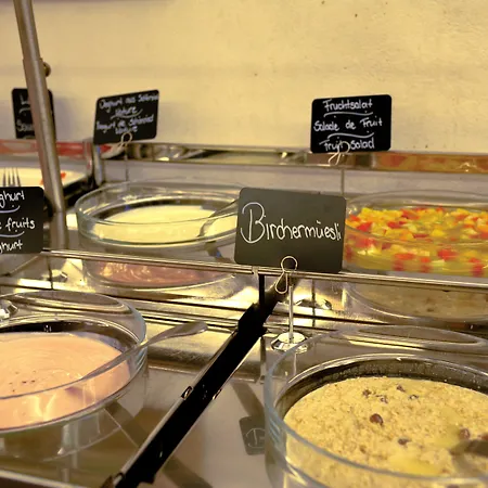 מלון Golfhotel Les Hauts De &