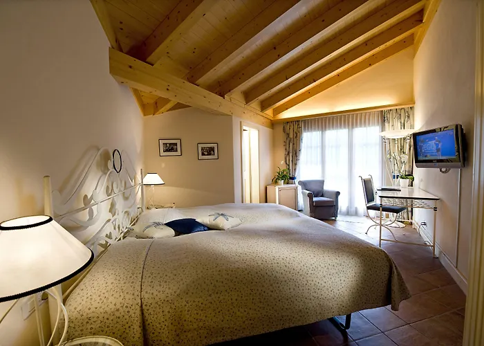 Golfhotel Les Hauts De & 4* גשטאט