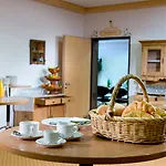莱斯豪茨格施塔德水疗高尔夫酒店 4* 格施塔德