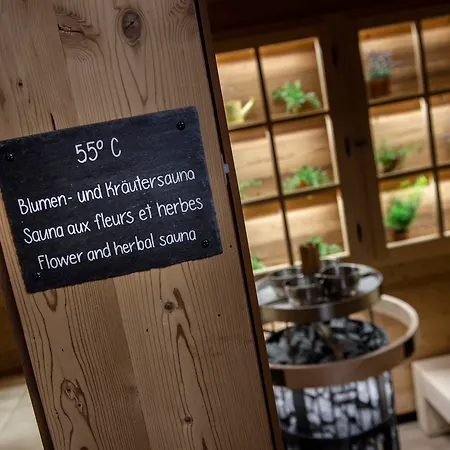 Golfhotel Les Hauts De Gstaad&spa Hotel 4*